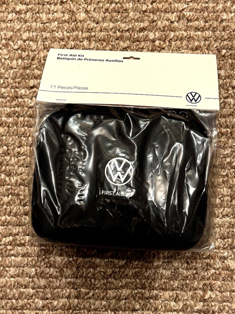 VW: First Aid Kit - Picture 3 of 7